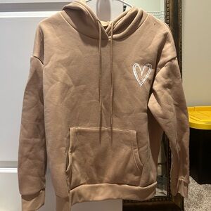 Beige heart hoodie - Worn lightly - Small